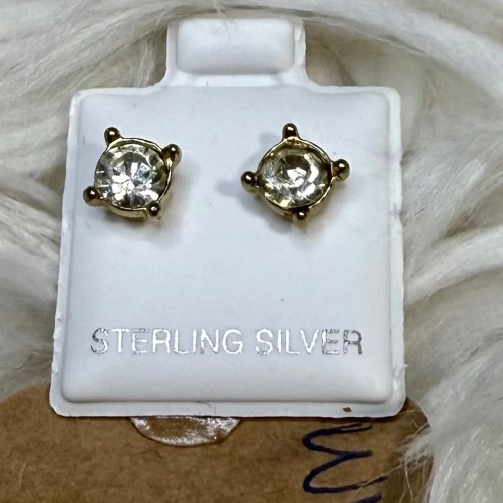 Sterling Silver Round White Topaz Stud Earrings Solitaire Minimalist